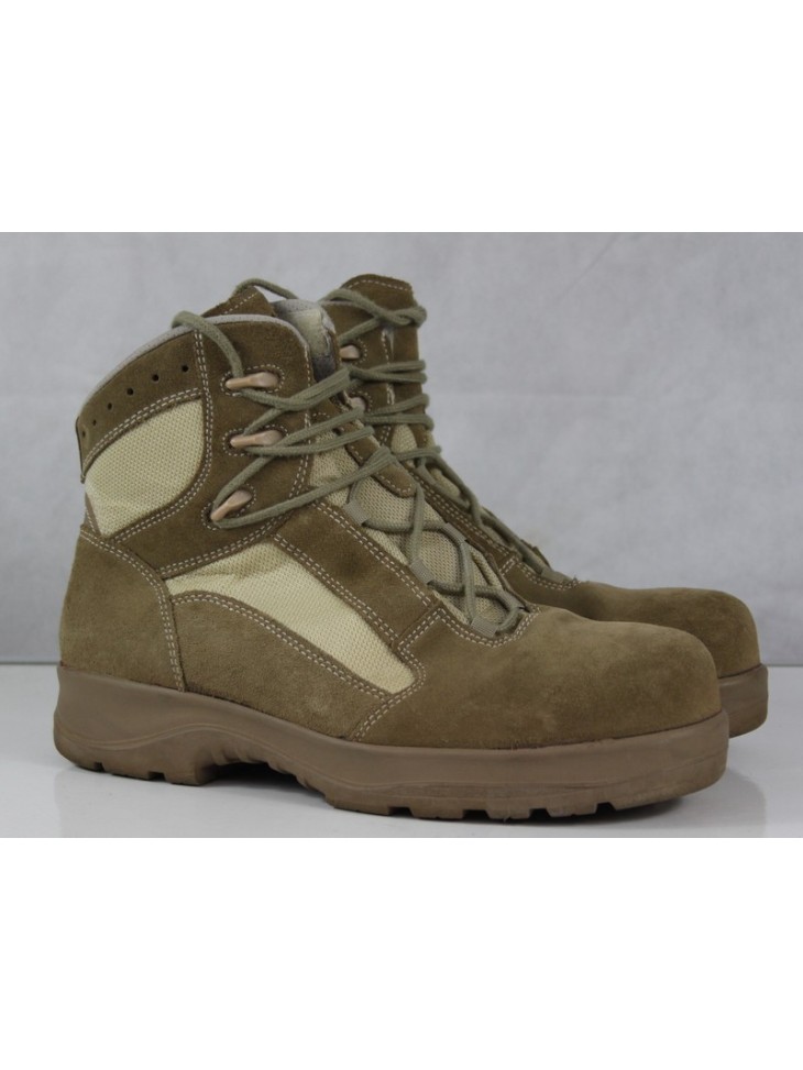 Gore tex best sale desert boots