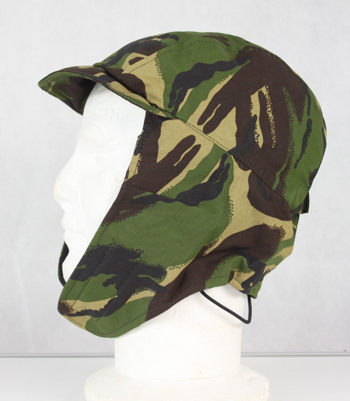 Genuine Surplus British Army DPM Camo Cold Weather Waterproof Hat Cap medium