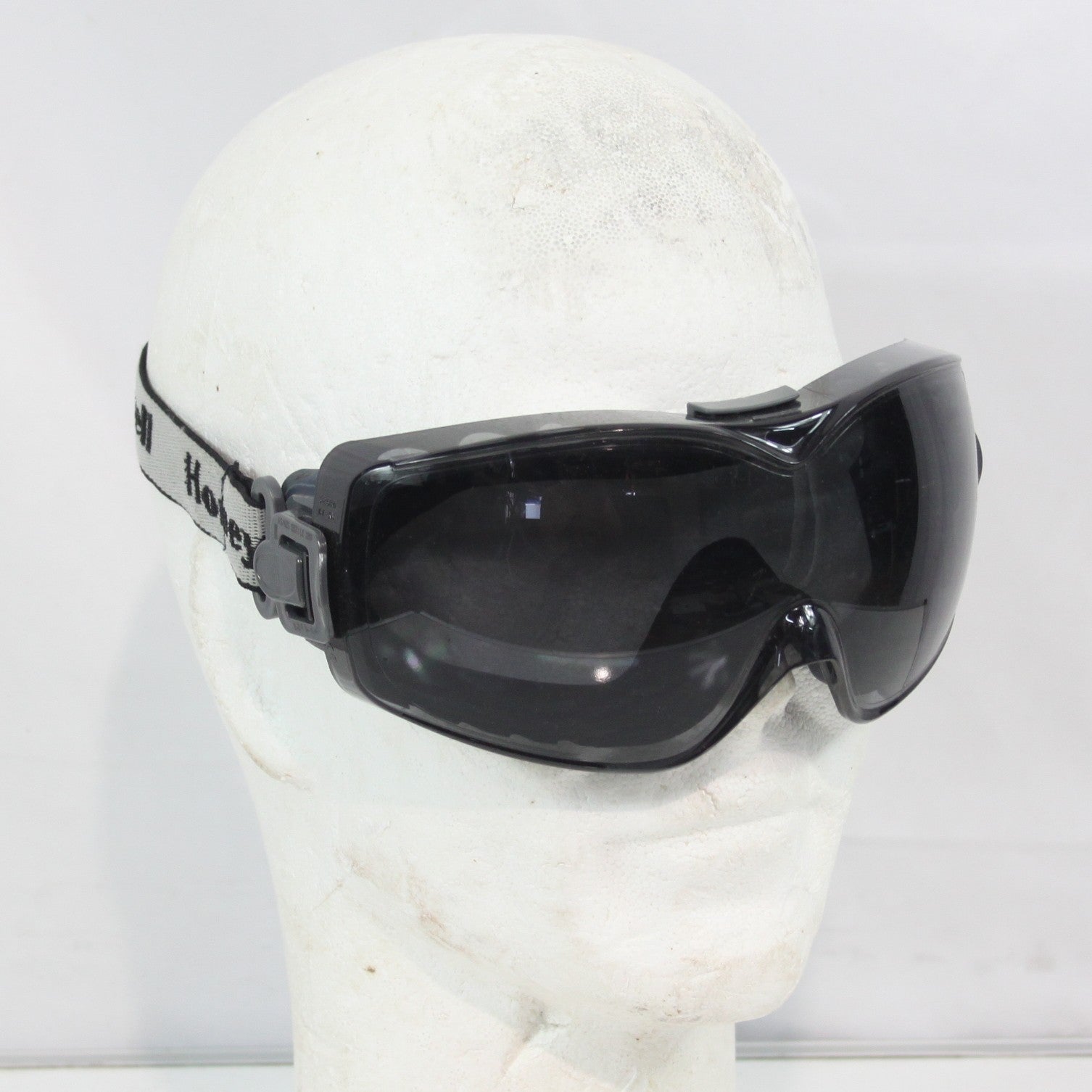 Genuine Surplus Honywell Goggles Tinted Snow Military Issue Scratched (4342)