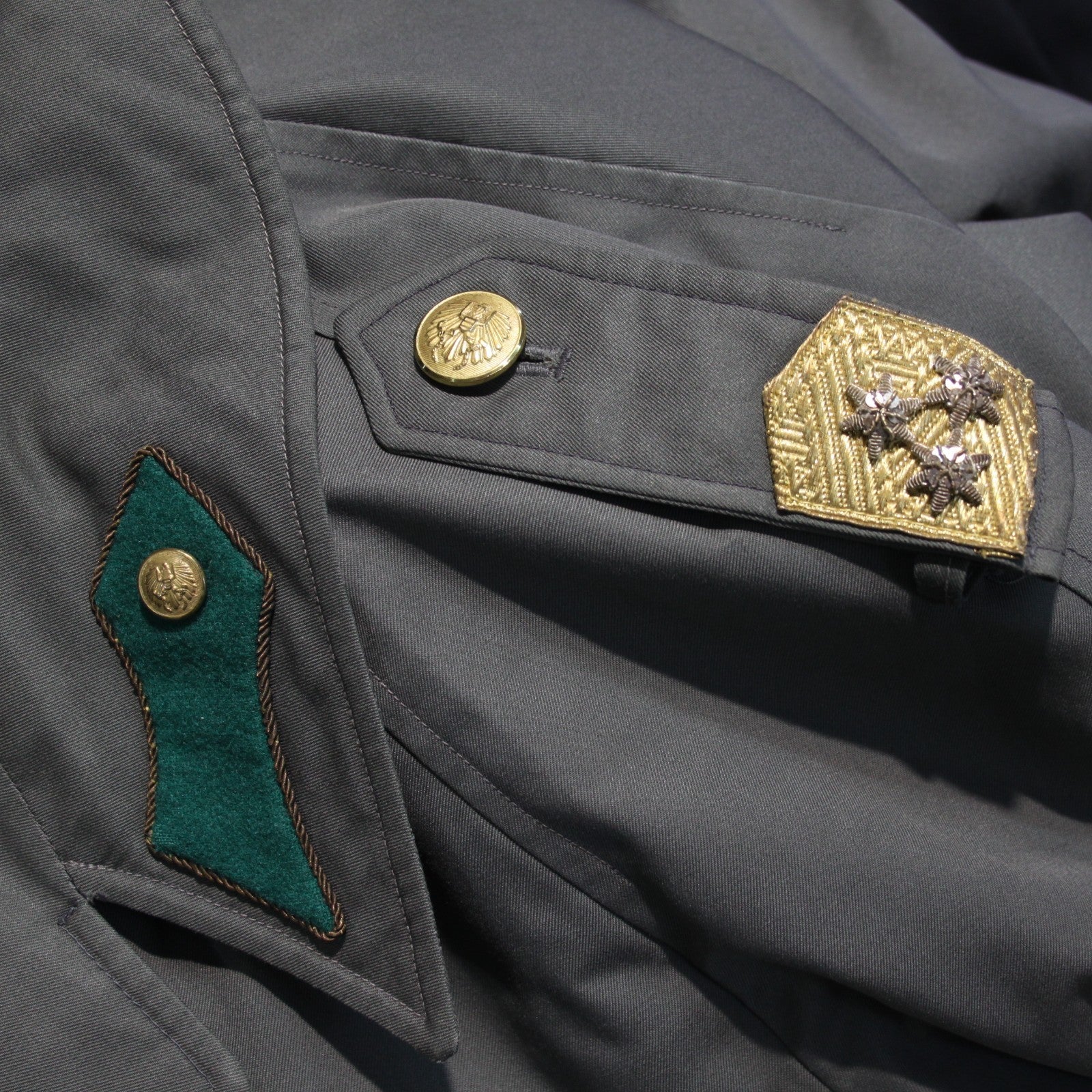 Austrian Army Lieutenant General Overcoat Raincoat Genuine Surplus 38-40" (3642)