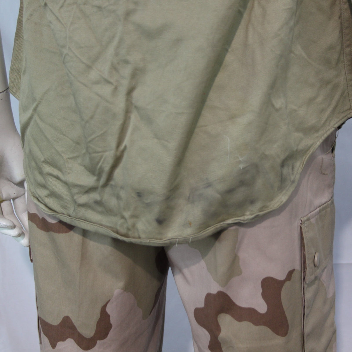 Genuine Surplus US Army Military Vintage WW2 Short Sleeve Shirt Badged M (3425)