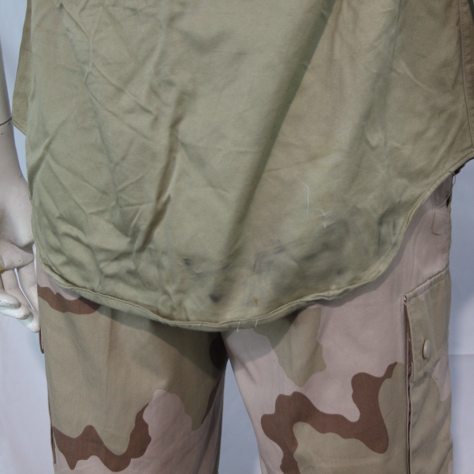 Genuine Surplus US Army Military Vintage WW2 Short Sleeve Shirt Badged M (3425)