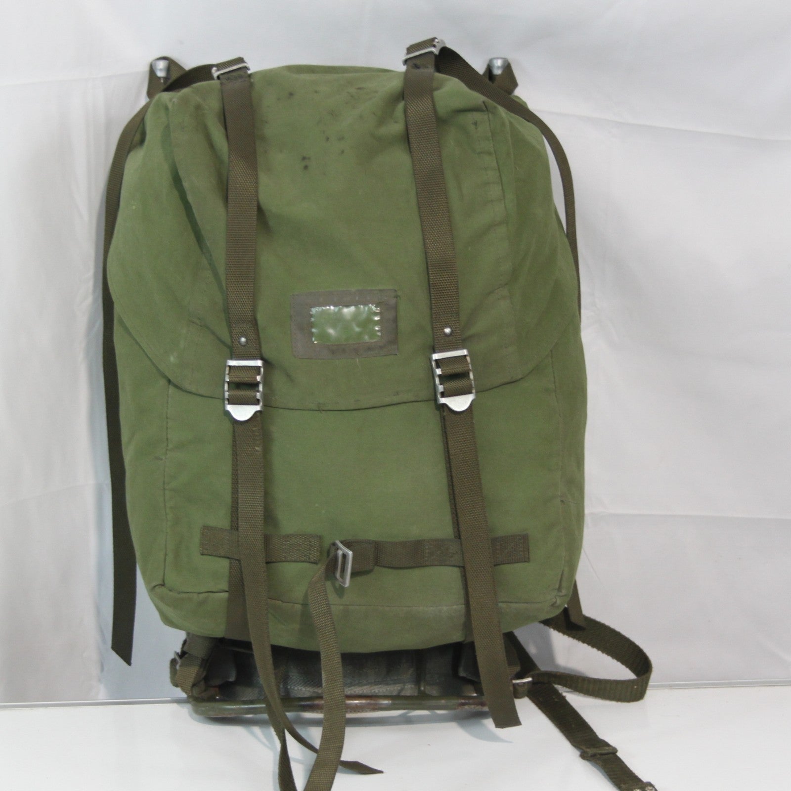 Genuine Surplus Vintage Swedish Army External Frame Bergen Rucksack (4150)