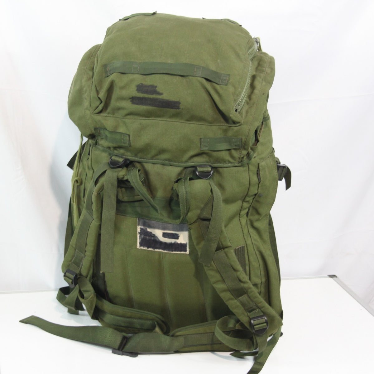 Vintage British Army PLCE Surplus Bergen Rucksack Olive Short Back (4019)