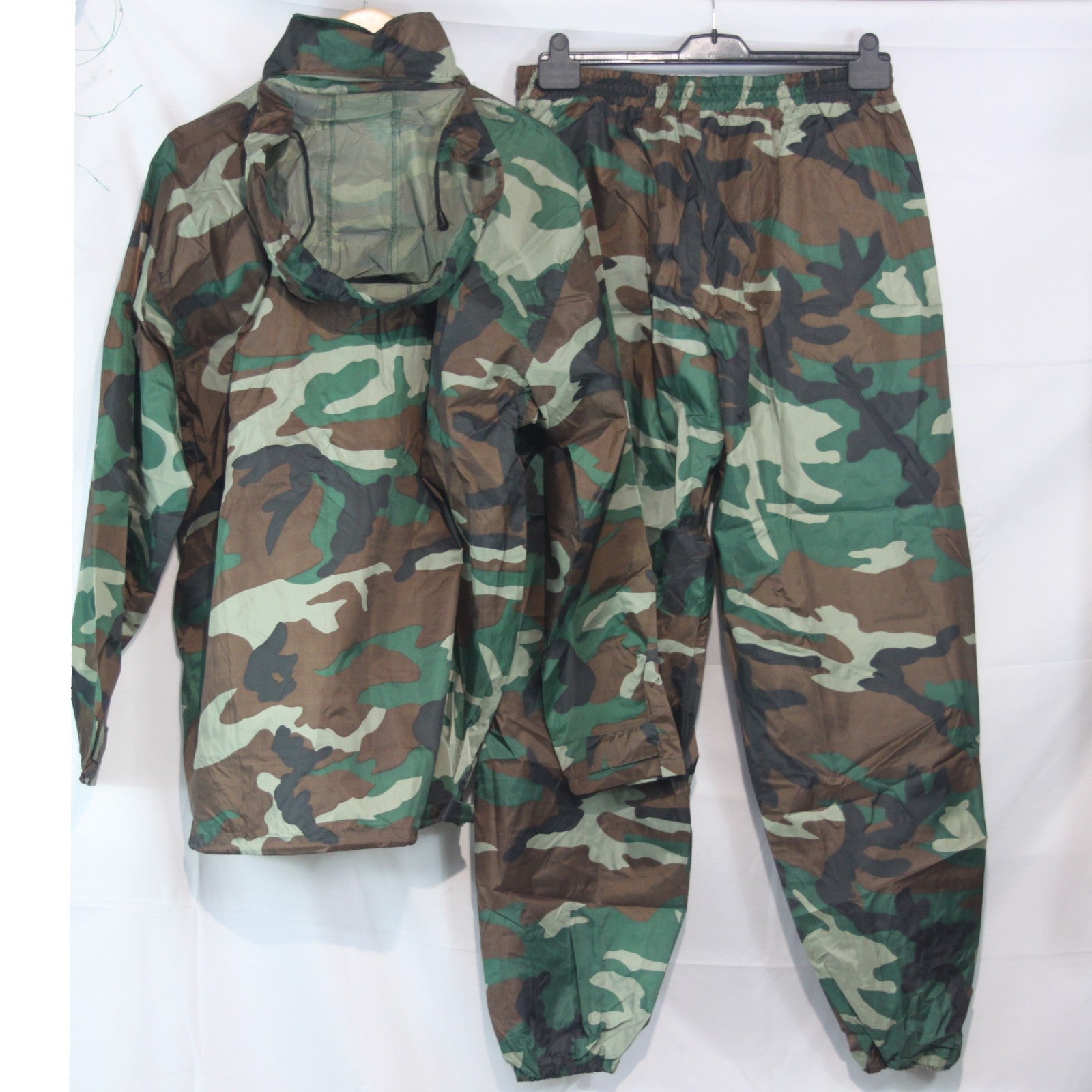 Water Resistant Packaway Lightweight Jacket Trouser Set Woodland Camo M (3953)
