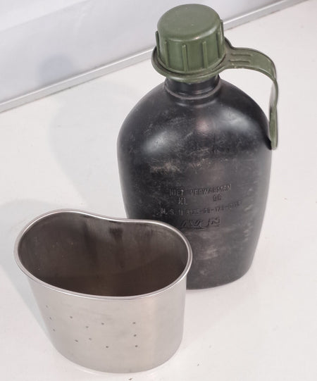 Genuine Surplus Army Water Bottle Plastic Screw Top with Cup Mug Canteen (2307)