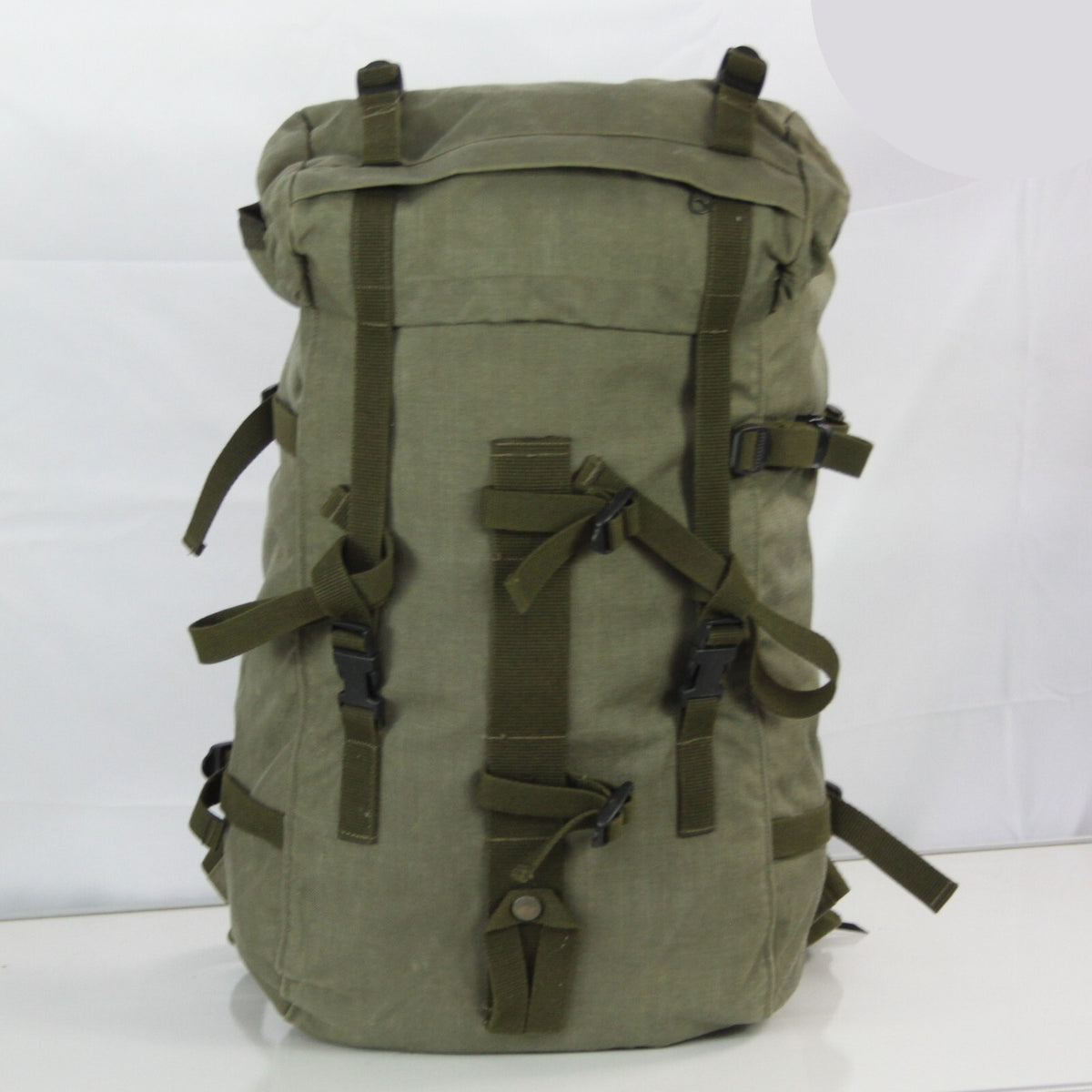 Genuine Surplus Austrian Military Army Canvas Rucksack Daysack 30L Olive (3247)
