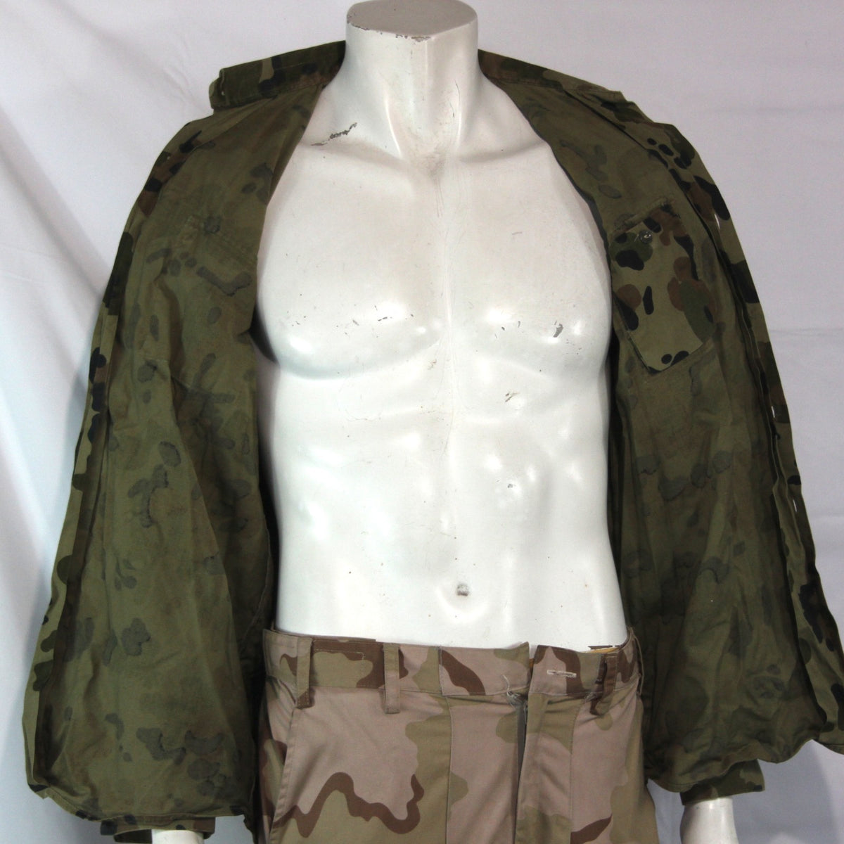 Romanian Army Oak Leaf Camo Shirt Genuine Surplus 14" Collar (4214)