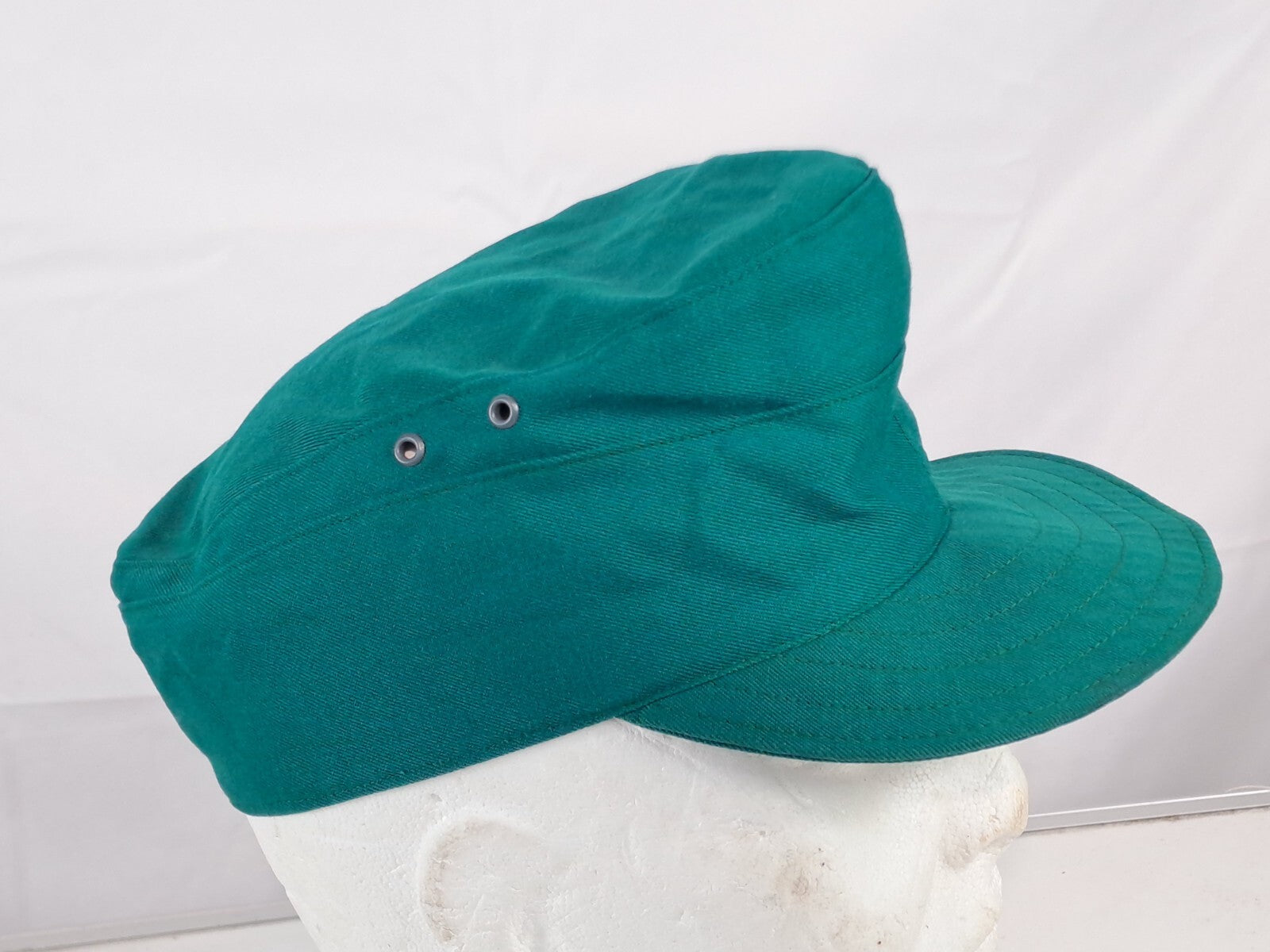 Genuine Surplus Austrian Army Apple / Emerald Green Cap 56cm (2275)