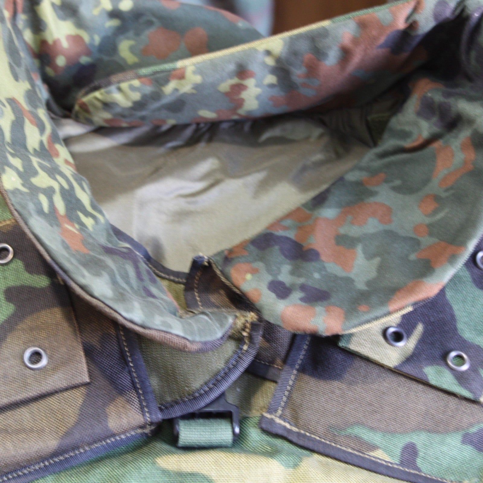 Genuine Surplus Body Armour Plate Cover Woodland Camo Flektarn (3325)