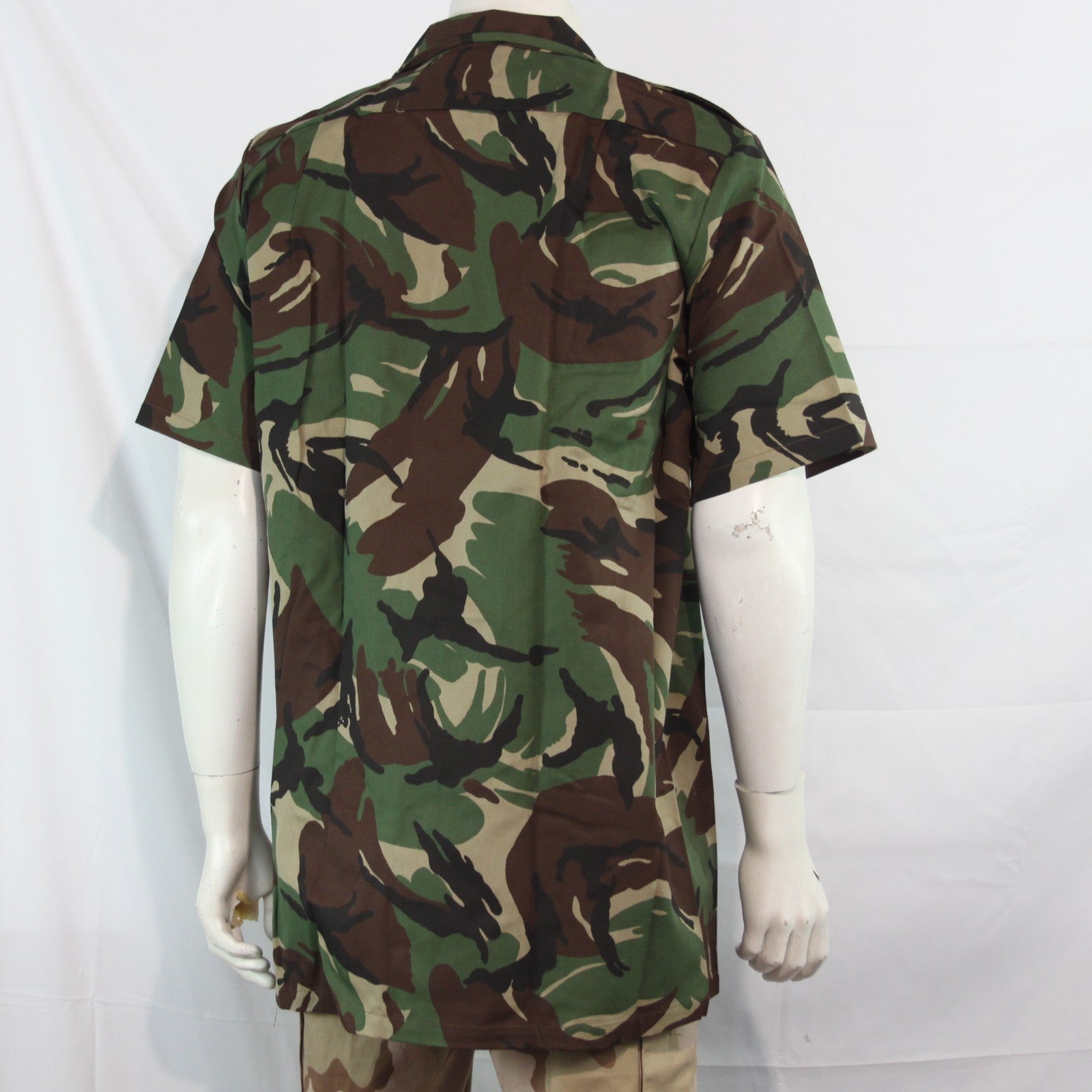 Botswana Army Camouflage Shirt Genuine Surplus Short Sleeve Large (4438)