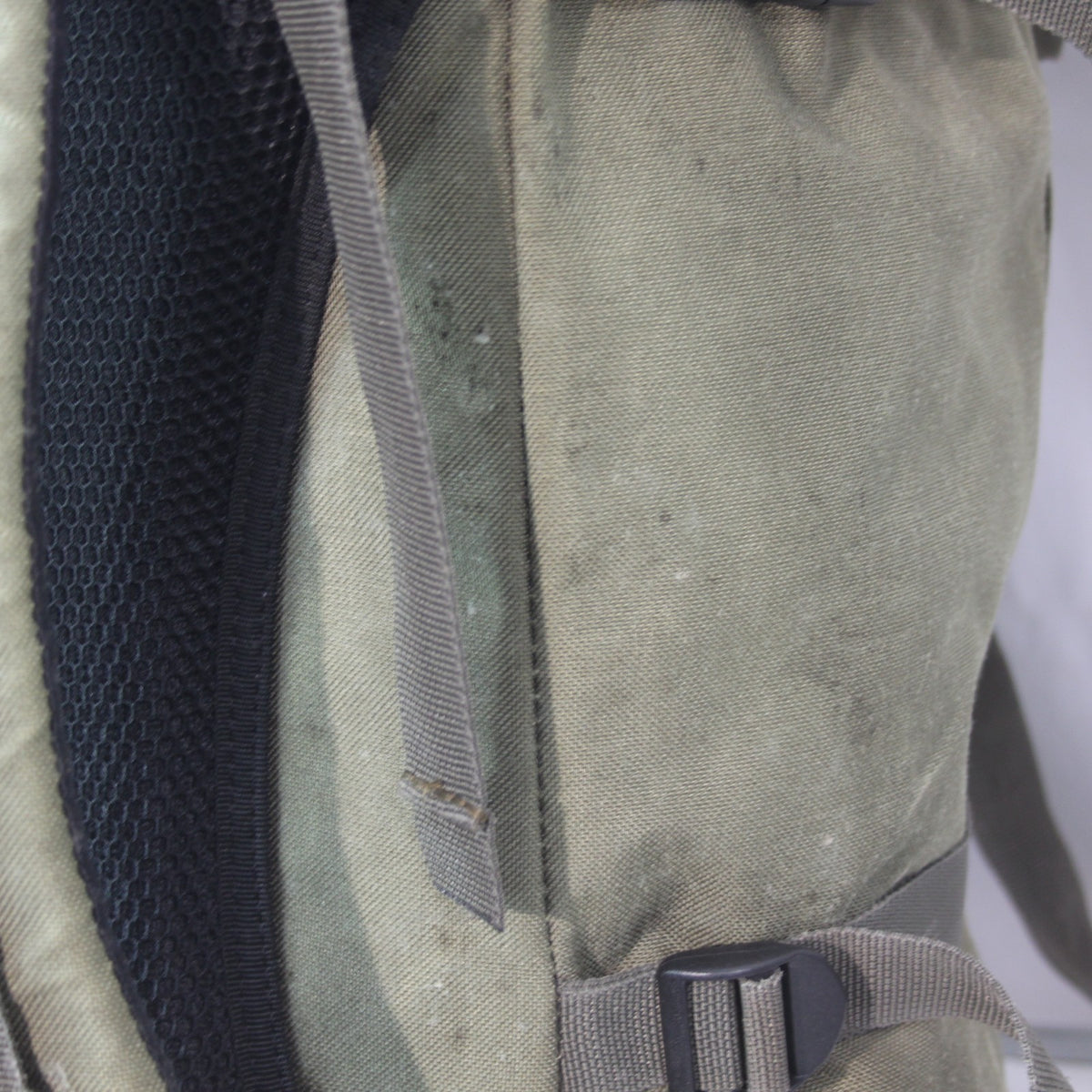 Genuine Surplus Austrian Army 45 Litre Bergen Rucksack Olive Grade 2 (4153)