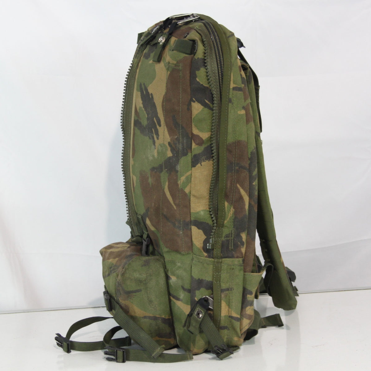 Genuine Surplus British Army Radio Rucksack Carrier DPM Camo Bag (3455)