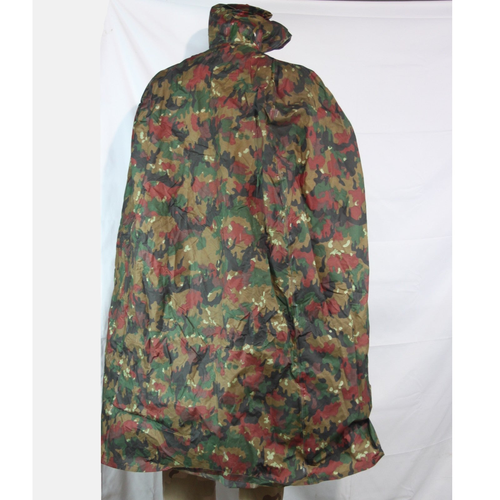 Swiss Army Poncho Cape Waterproof Rubberised Camouflage Genuine Surplus (4241)