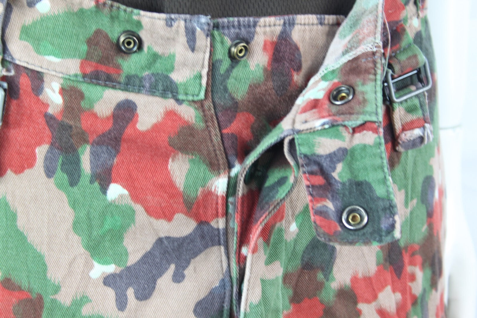 Genuine Surplus Swiss Camouflage Heavyweight Combat Trousers With Pockets (3198)