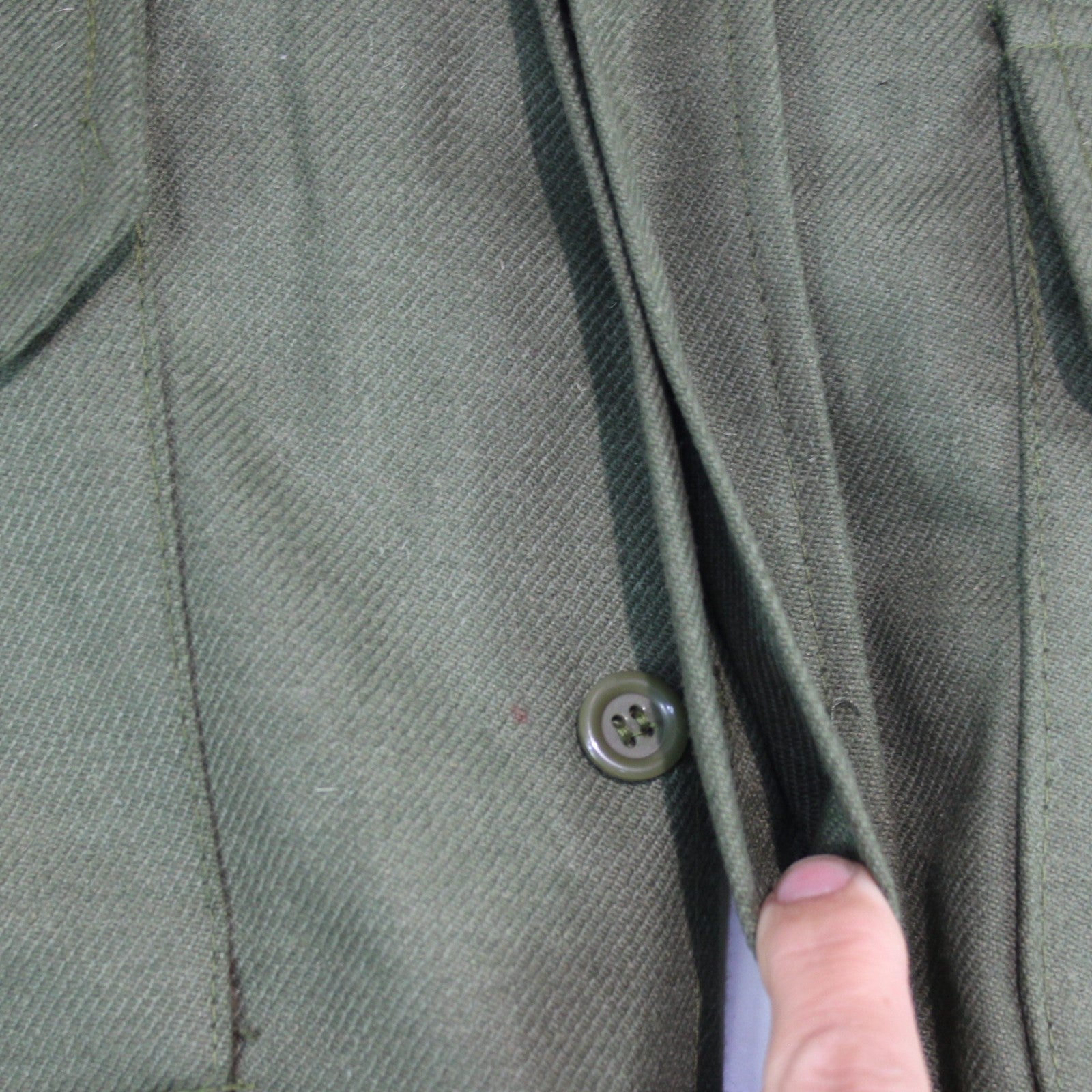 Genuine Surplus Spanish Army Wool/Cotton Mix Shirt Olive 38-40" (3349)