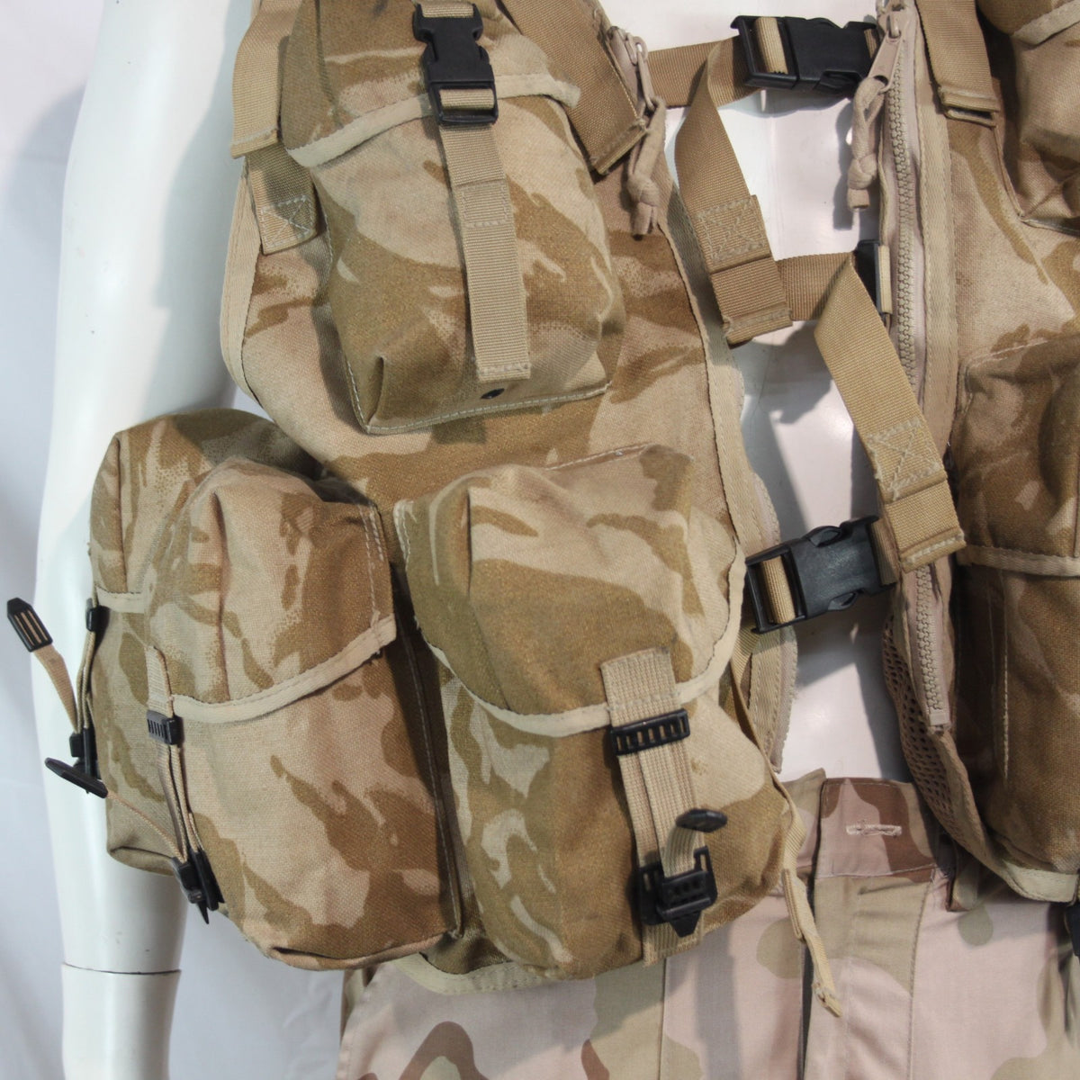 British Army Assault Vest Desert Camouflage DPM Genuine Surplus 3980