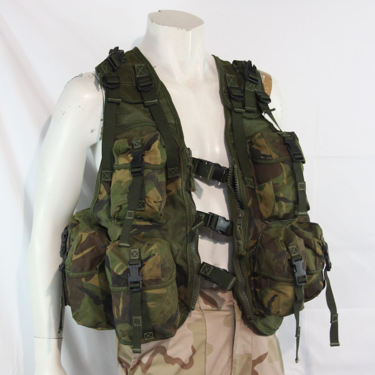 Assault Vest British DPM Camouflage Pockets Genuine Surplus G2 (4245)
