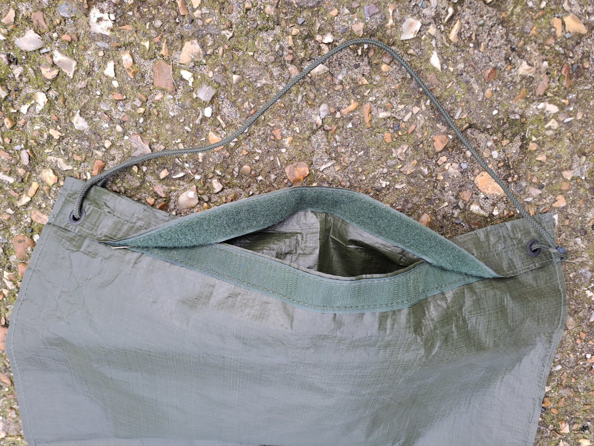Genuine Surplus Dutch Army Hook & Loop Fastening Flat Bag Water Resistant (1845)