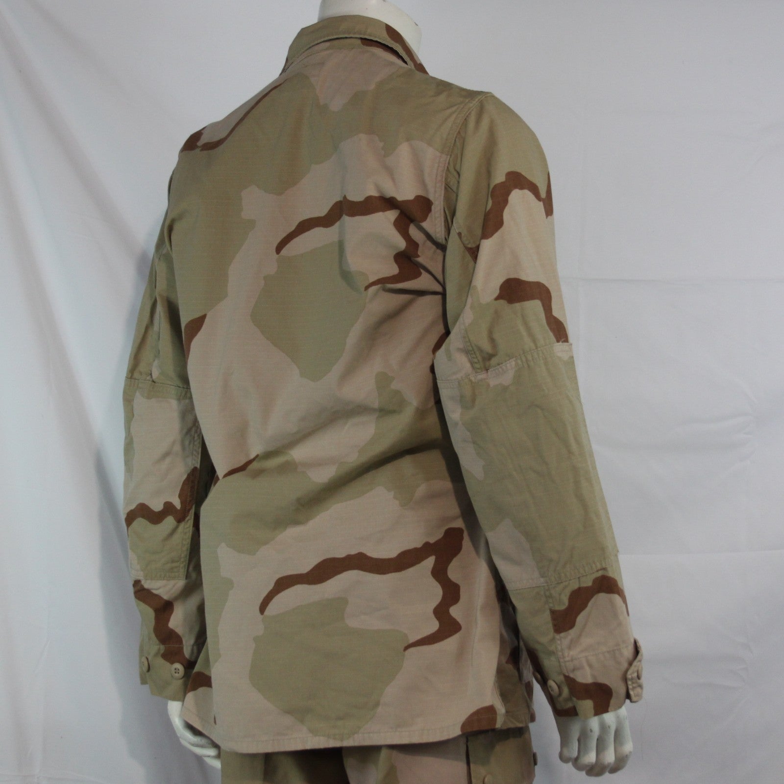Genuine Surplus US Army TriColor Desert Camo Shirt Repaired 37-41" (3617)