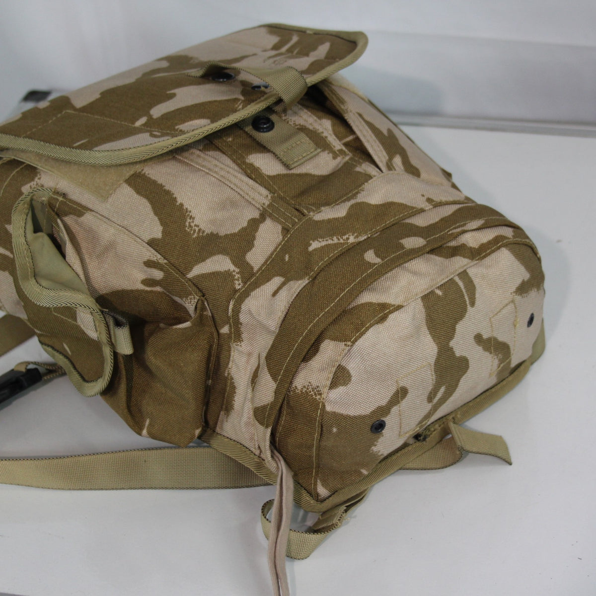 Genuine Surplus British Army Field Pack Bag Side Grab Cross Body Desert (3397)