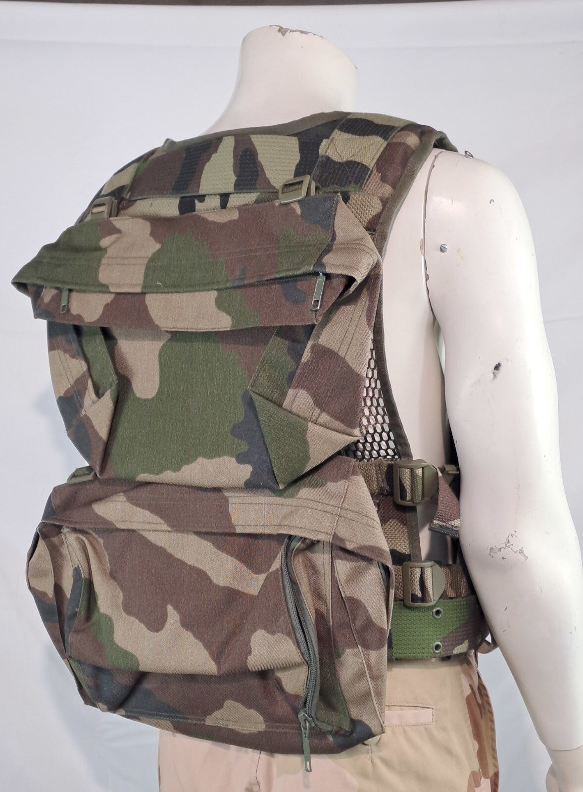 Genuine Surplus French Army Military Assault Vest CCE Camo Medium (2386)