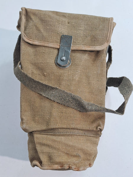 Genuine Surplus Italian Vintage WW2  Mask Bag Side Bag Canvas (1712)