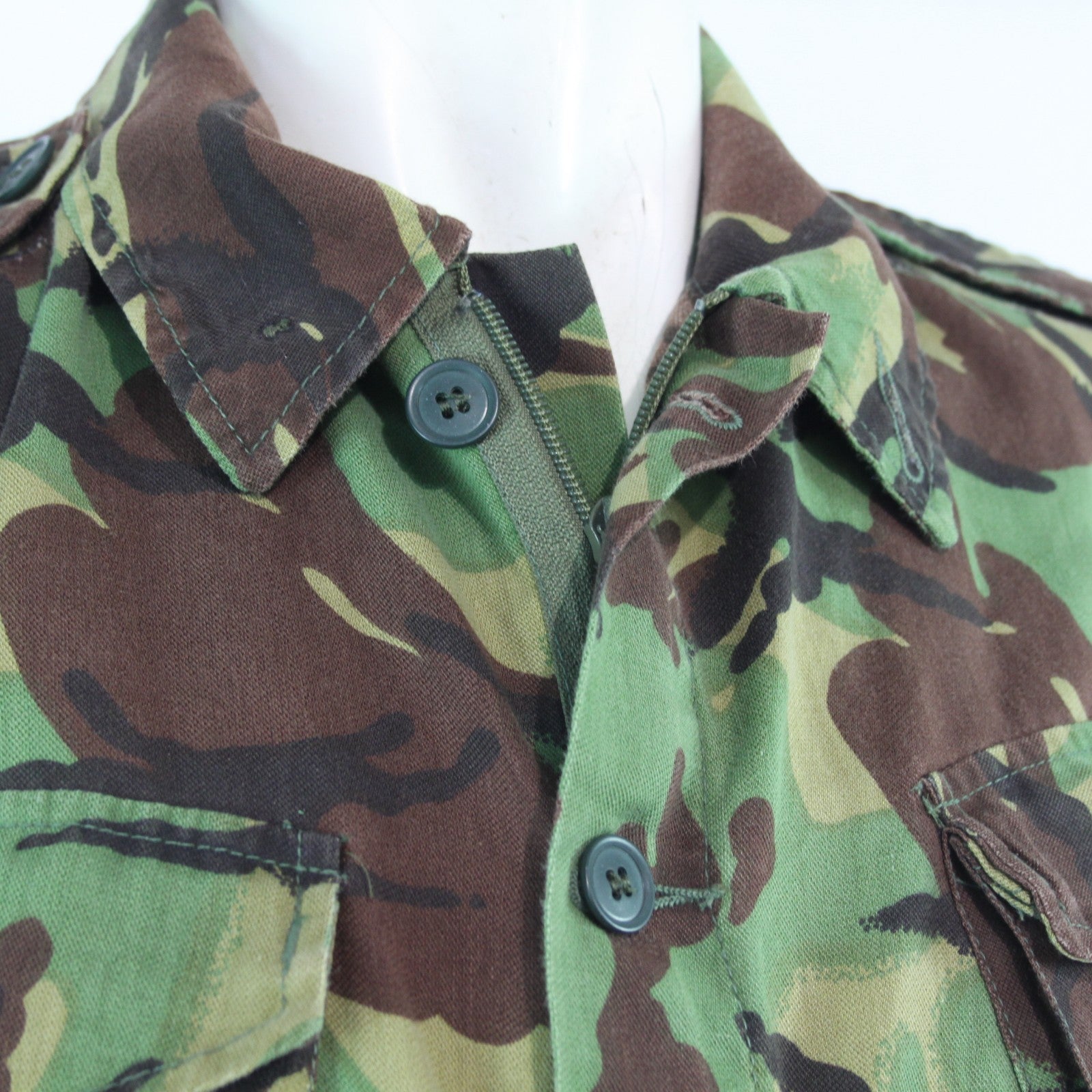 Genuine Surplus British Jungle  Shirt Camouflage Lightweight 42-44" (4439)