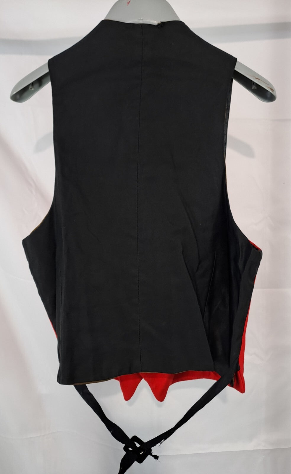 Genuine Surplus Vintage Military Red Waistcoat 34" Chest (2343)