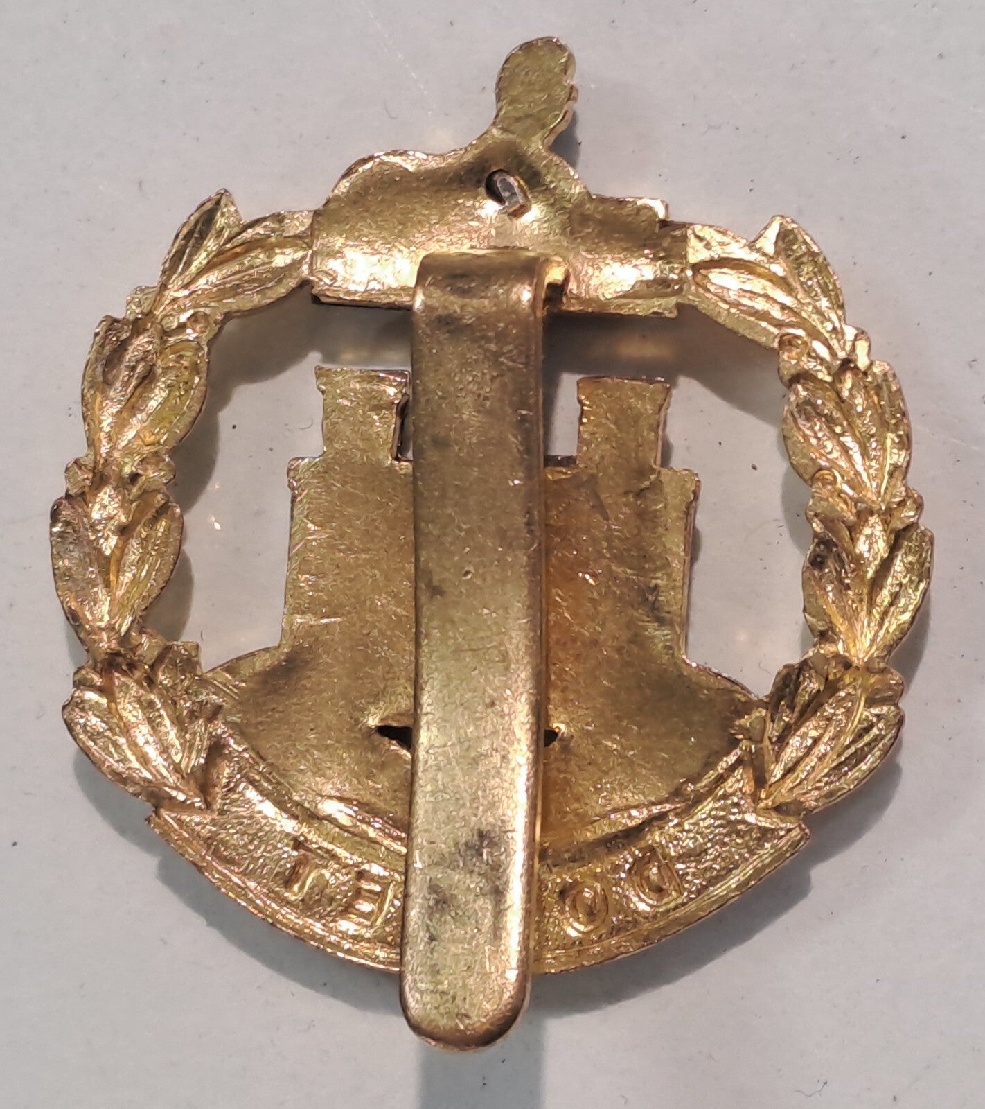 Genuine Surplus British Army Military Cap Badge Metal Dorset Regiment 2622