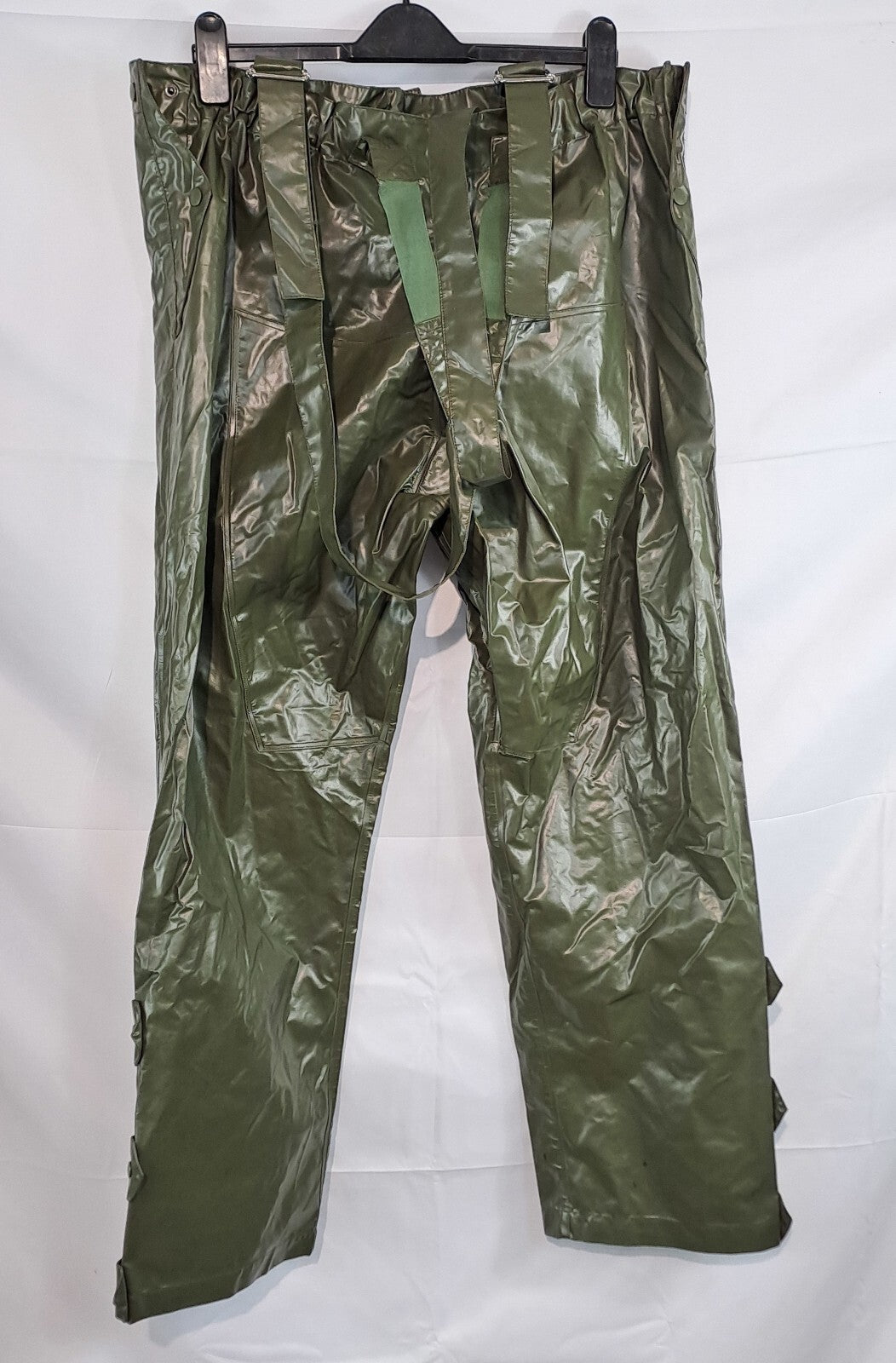 Genuine Surplus Army Rubberised Waterproof Over Trousers Braces (2767)