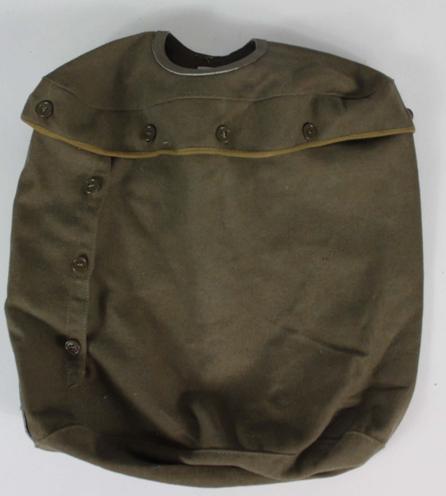 Genuine Surplus unknown thiing - maybe rucksack cover?? Vintage (760)