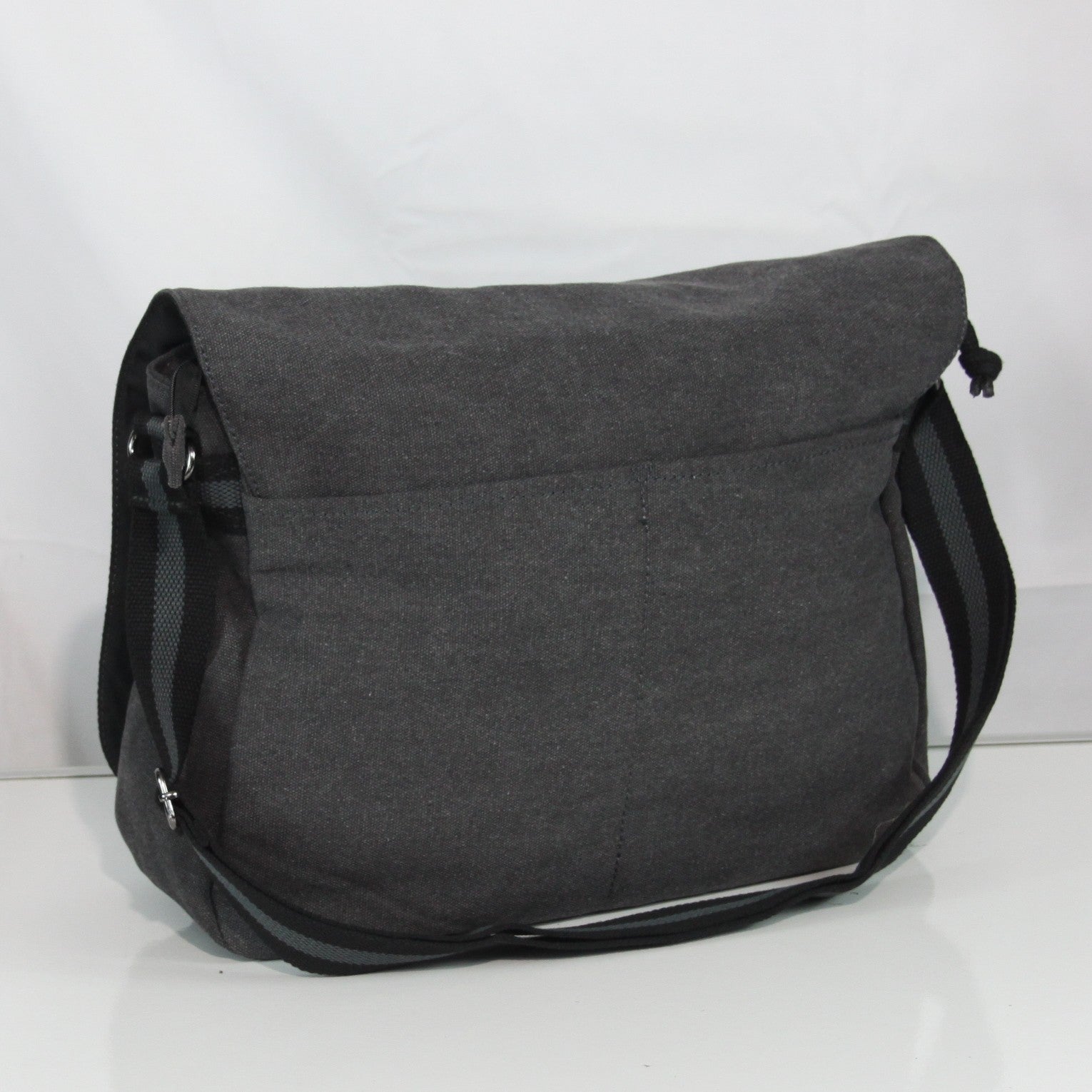 Eurofighter Typhoon Underestimate Exclusive Printed Messenger Bag Black (4463)