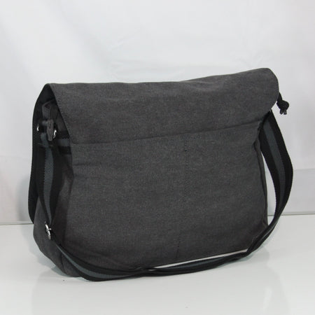 Eurofighter Typhoon Underestimate Exclusive Printed Messenger Bag Black (4463)