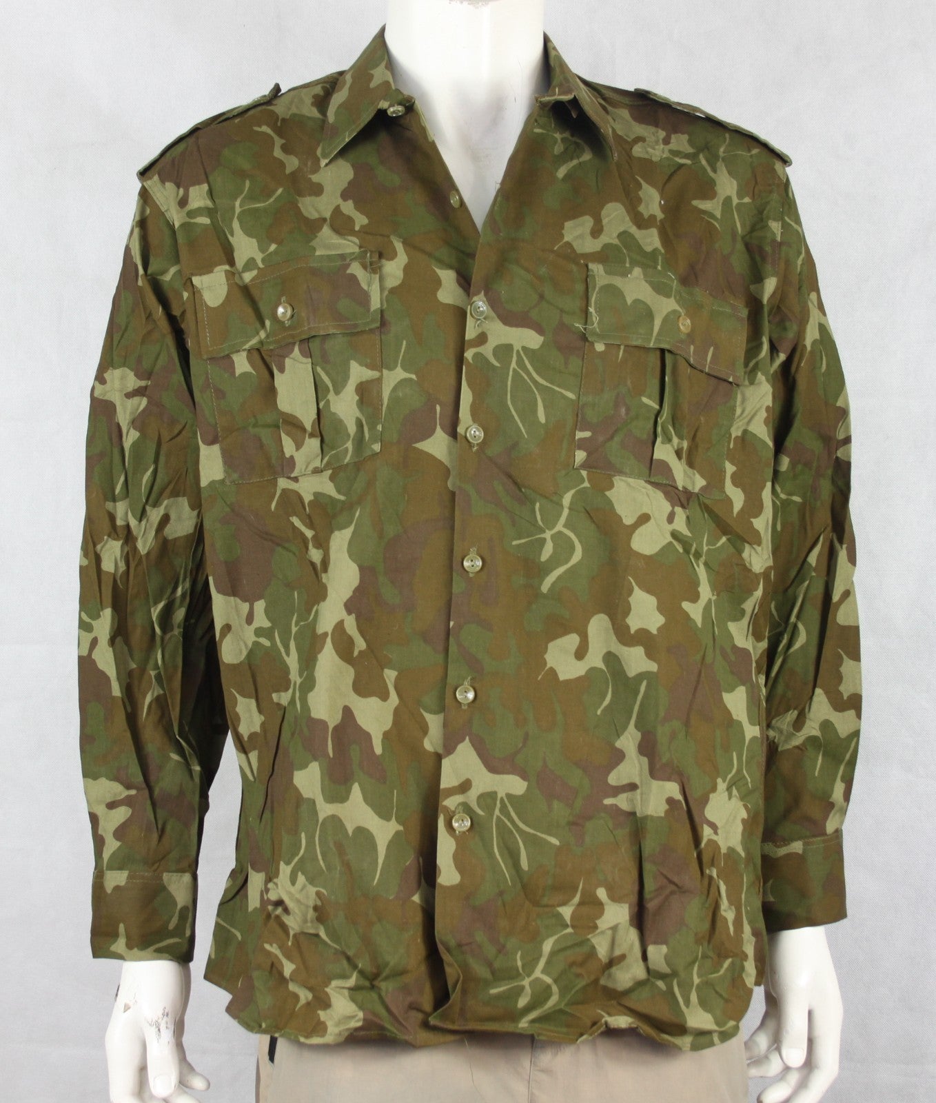 Genuine Surplus Romanian Army Camouflage Shirt Woodland Camo m90 40-42"