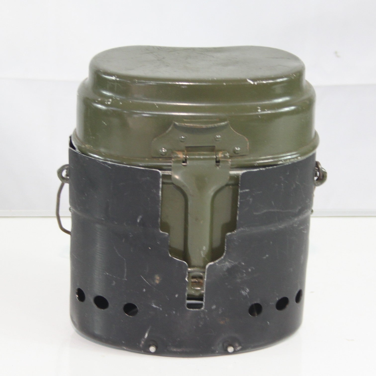 Army Stove and Billy Can Set  Genuine Surplus Mixed Country Set (4417)
