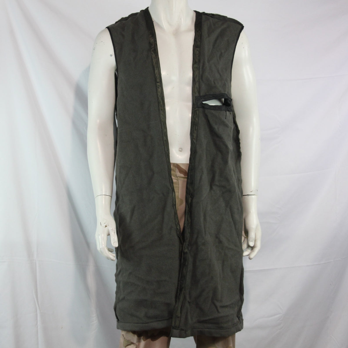 Genuine Surplus Army Trenchcoat / Raincoat Liner Quilted 42-44" (3711)