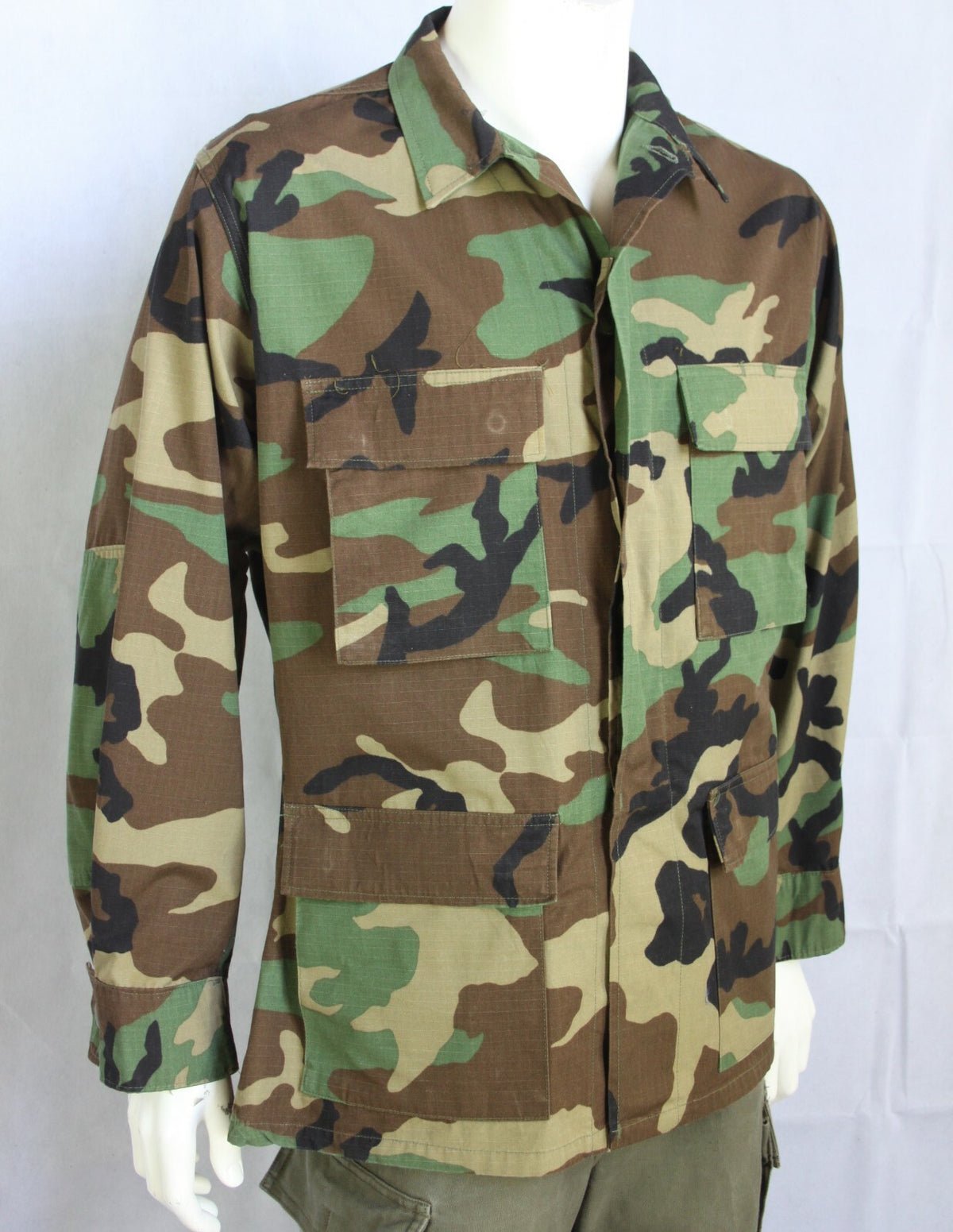 Genuine Surplus Vintage US Army Woodland Camouflage Ripstop BDU Jacket No Badges
