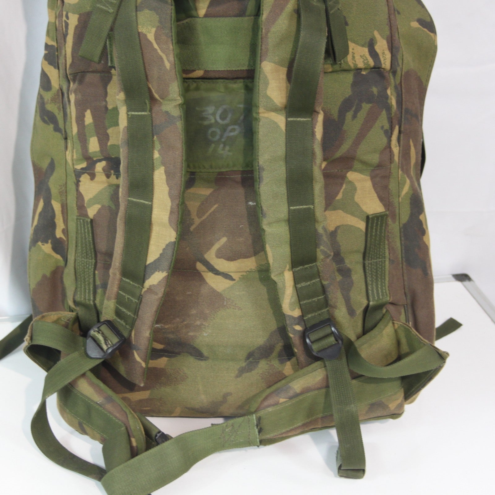 Genuine Surplus British Army Long Back Convoluted Bergen Rucksack DPM (4151)