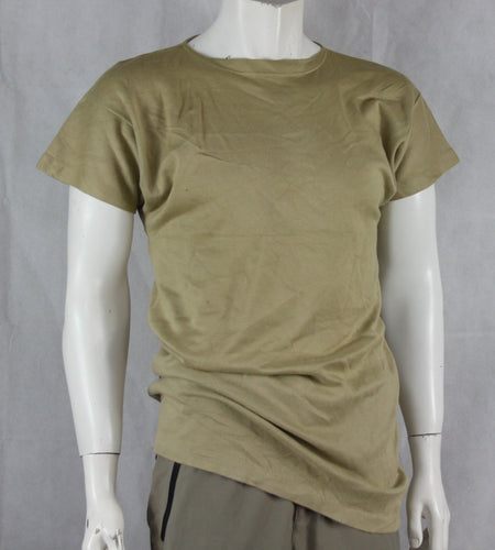 Genuine Army Surplus Italian desert Sand T-Shirt Short Sleeve Vintage