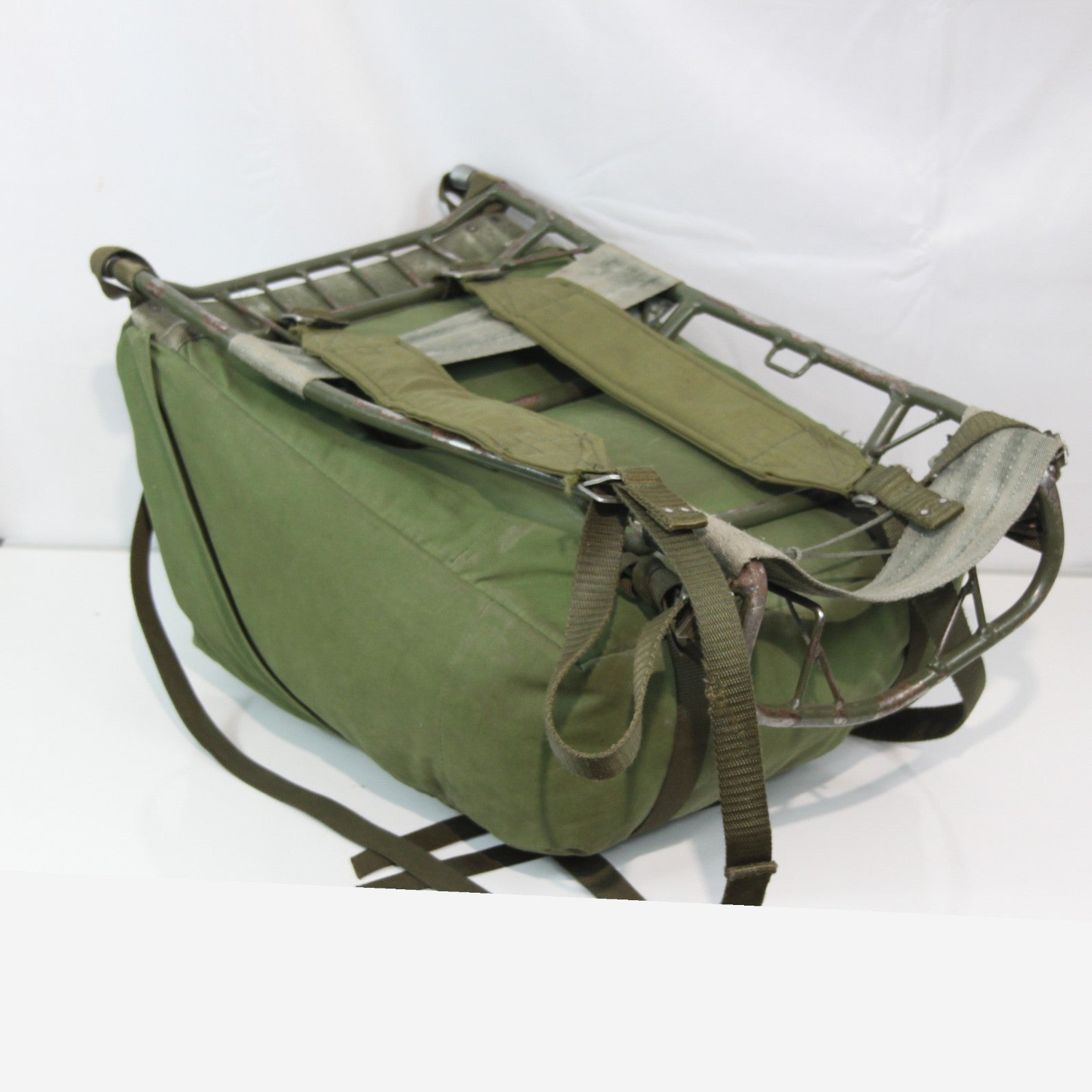 Genuine Surplus Vintage Swedish Army External Frame Bergen Rucksack (4150)