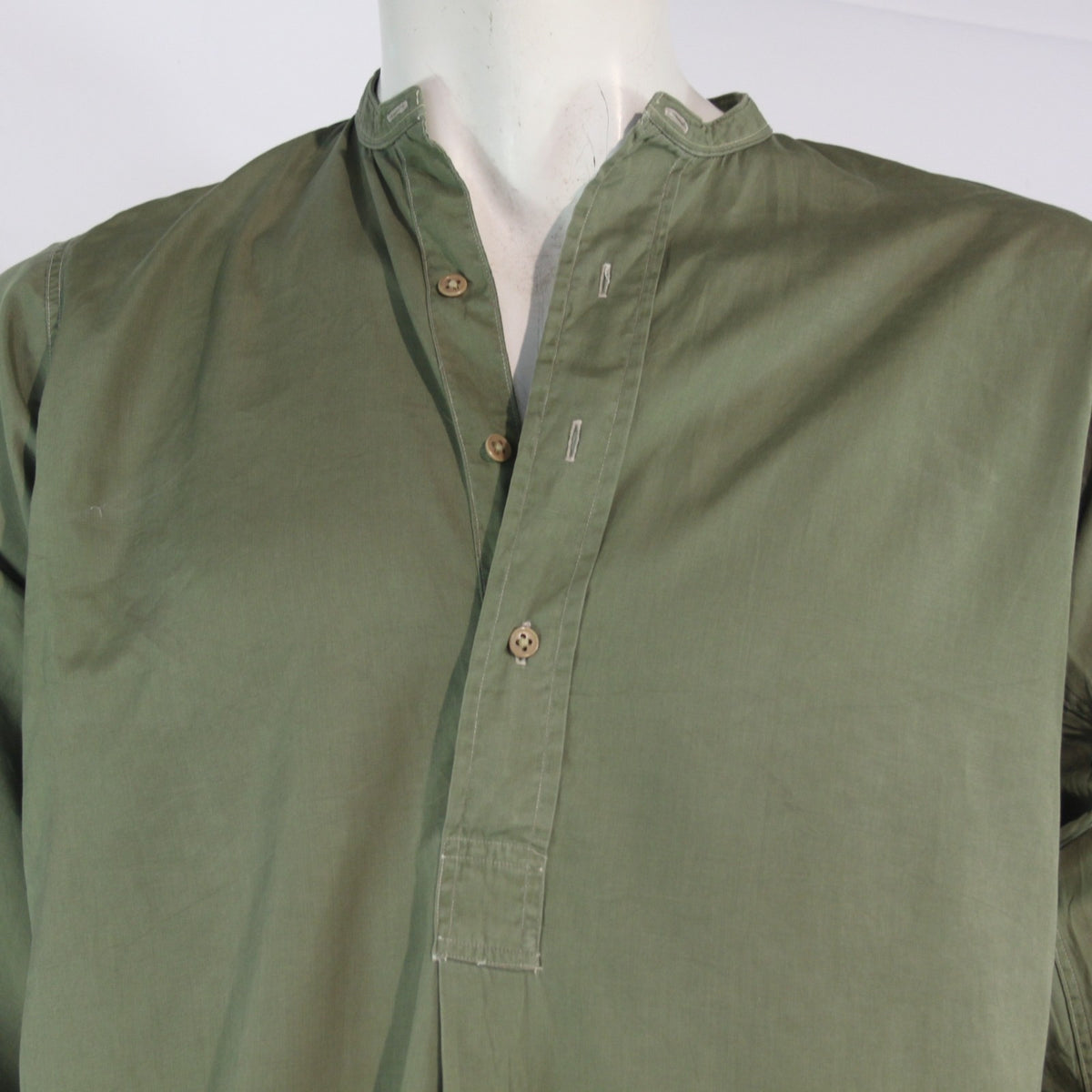 Genuine Surplus Military Overhead Shirt Olive Green 40-42" (4065)