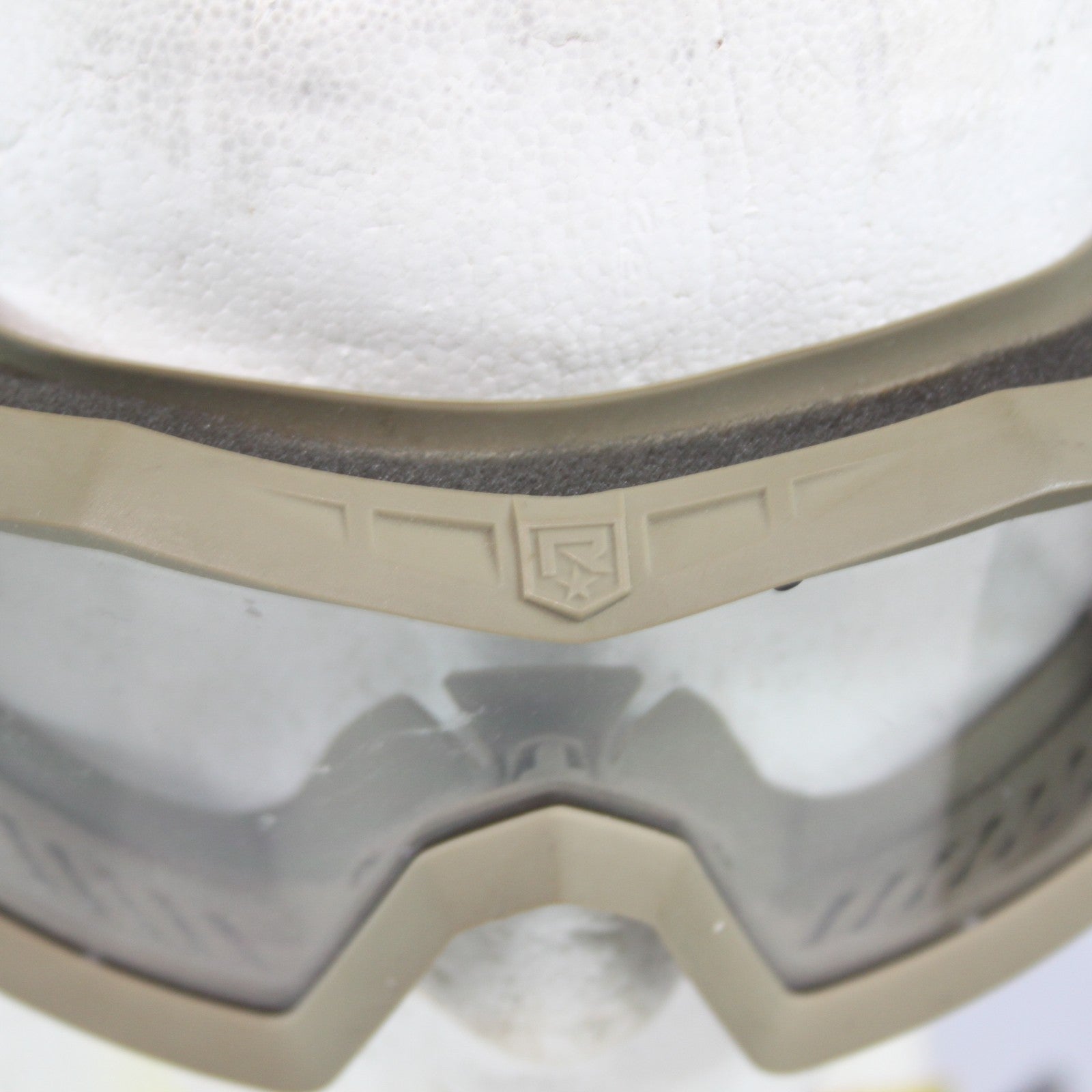 Revision Goggles Dust Snow Tinted Military Issue Bag Genuine Surplus (4398)