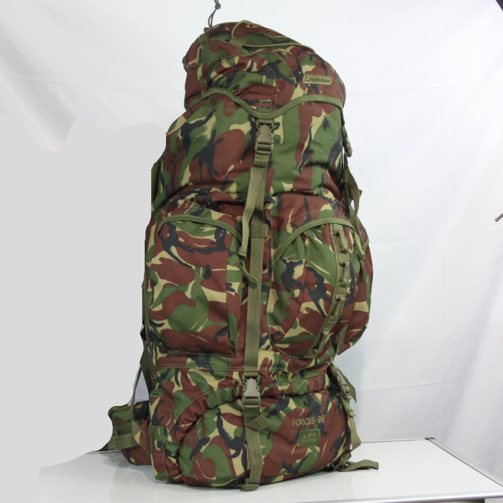 Ex-Sample Highlander Forces 99 Litre Rucksack DPM Camo Military Bergen (3404)