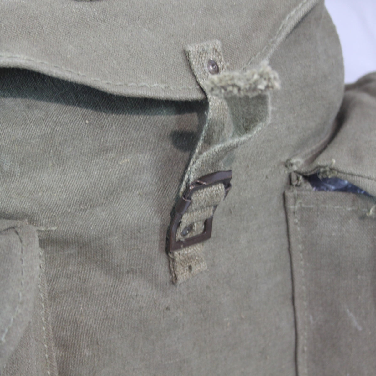 Genuine Surplus Vintage Italian Army Chain Fasten Canvas Bergen Rucksack (4152)
