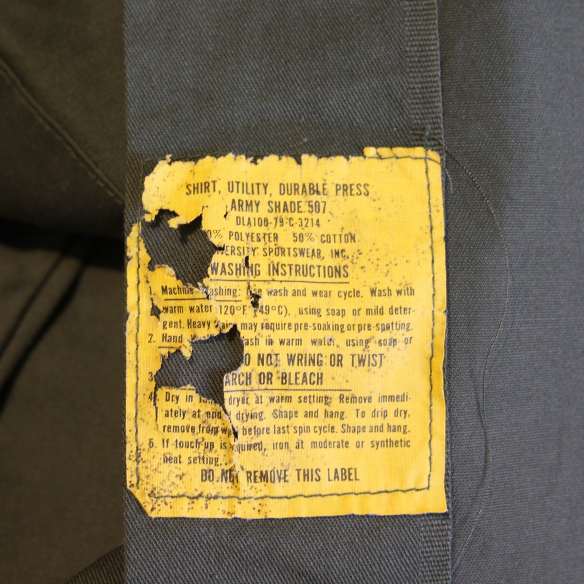 Vintage US Army Shirt  Olive Utility Shirt Genuine Surplus 14.5"  (4132