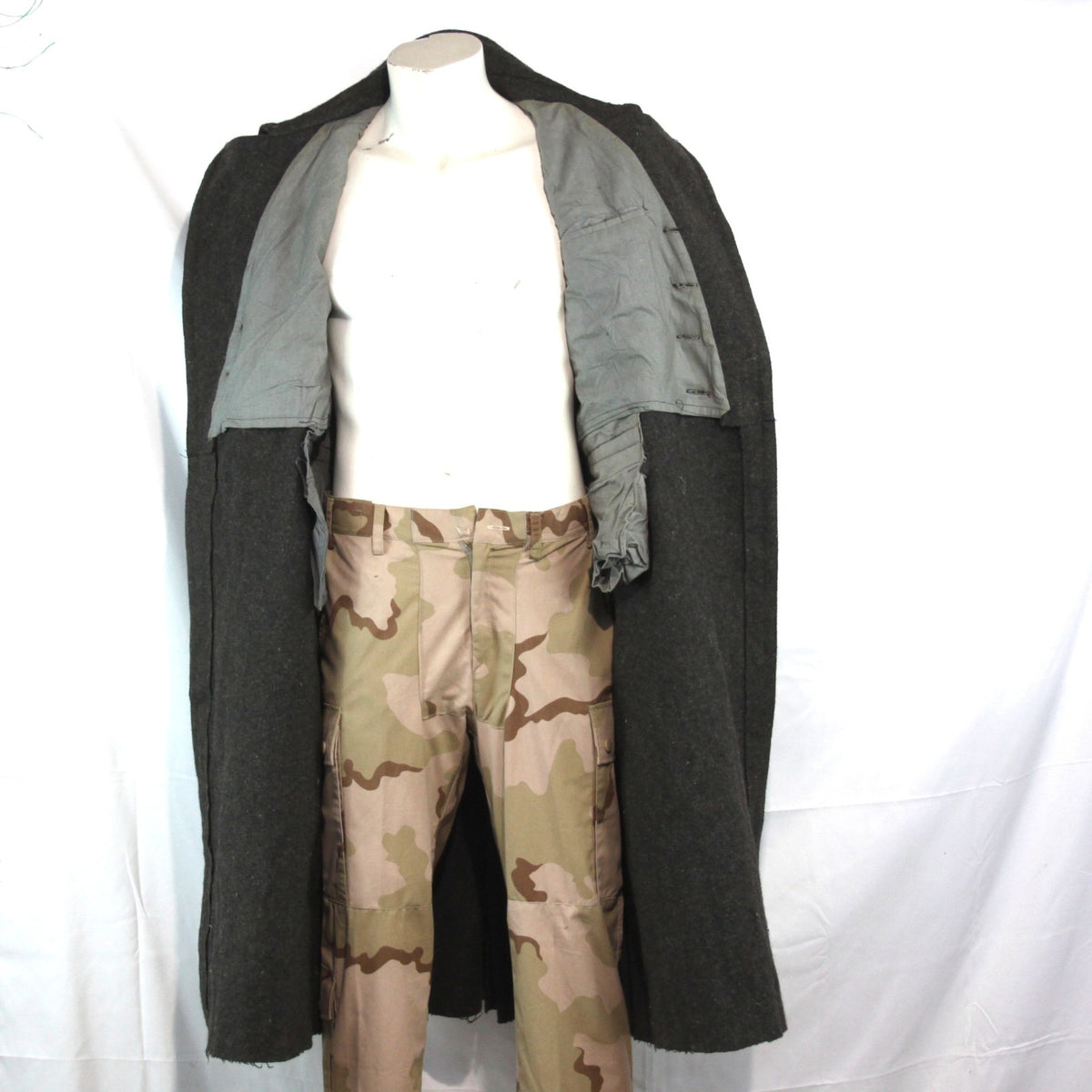 1970's Bulgarian Army Wool Greatcoat Genuine Surplus Grey Repaired 36-38"(3663)