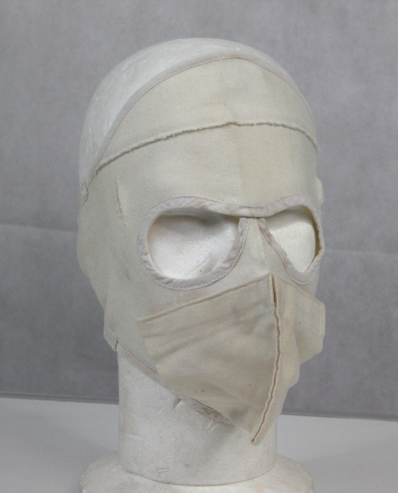 British Forces Extreme Cold Weather Arctic Face Mask Cream White G1