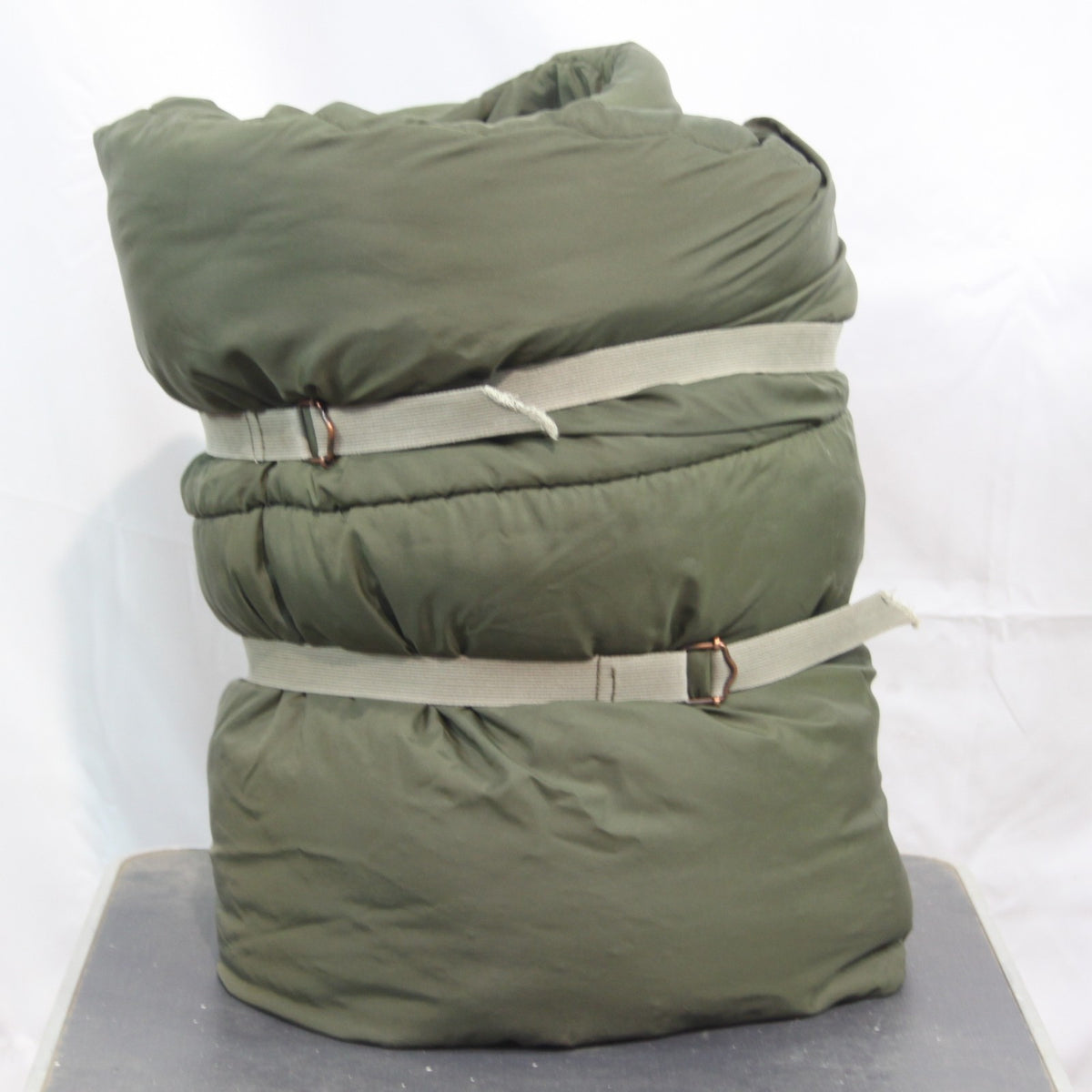 Austrian Army Genuine Surplus Sleeping Bag Olive Side Zips  (4394)