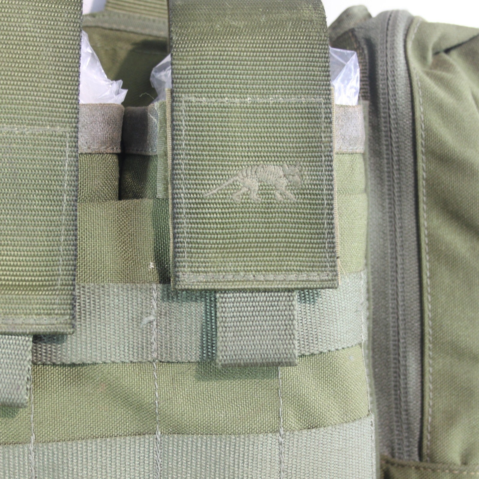 Surplus Tasmanian Tiger Chest Rig Action Vest Airsoft Pouches Green 3955